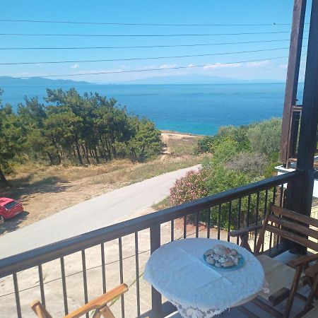 Μεζονετα Apartamento Néa Ródha Exterior foto