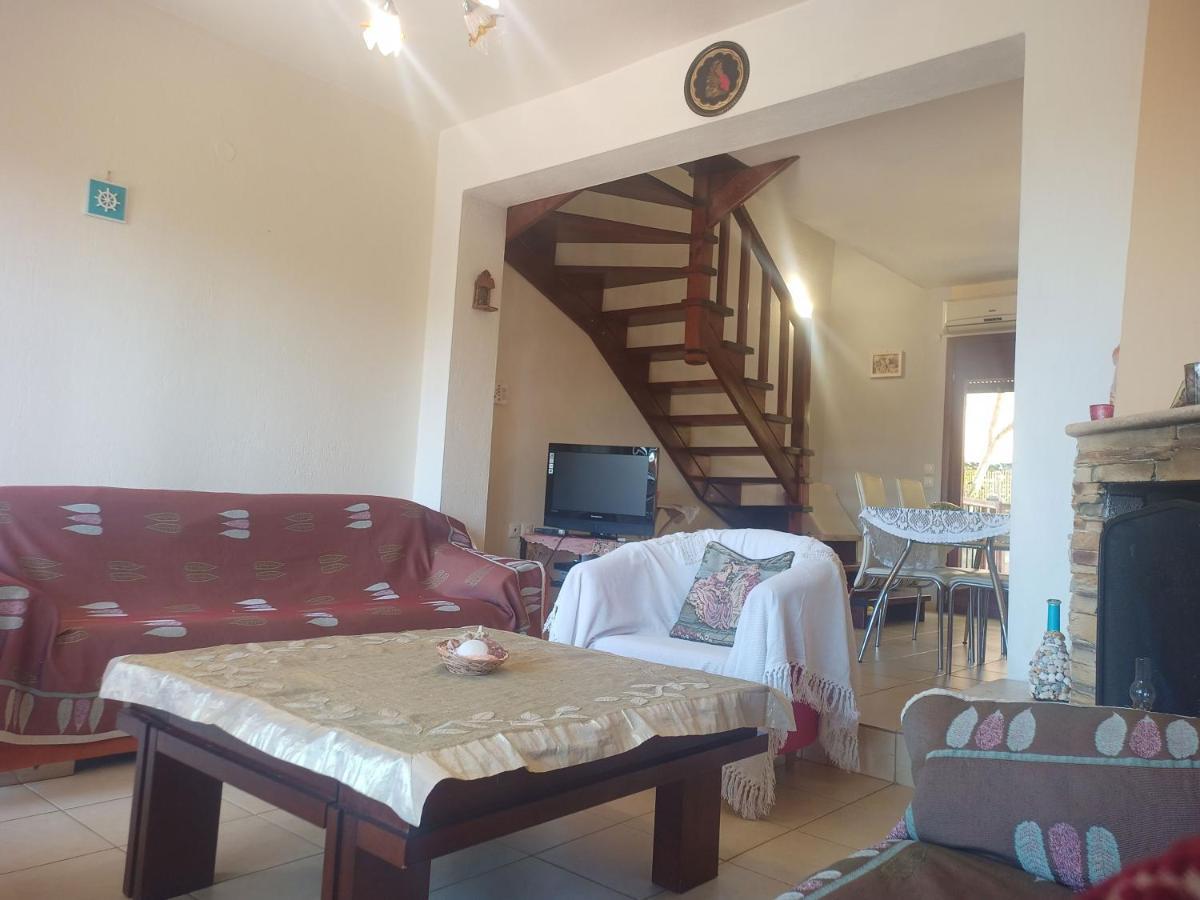 Μεζονετα Apartamento Néa Ródha Exterior foto