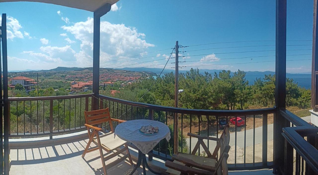 Μεζονετα Apartamento Néa Ródha Exterior foto