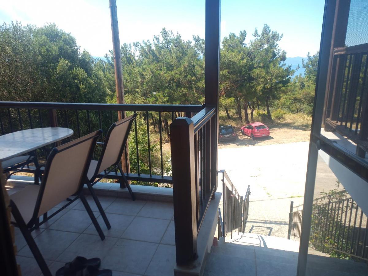 Μεζονετα Apartamento Néa Ródha Exterior foto