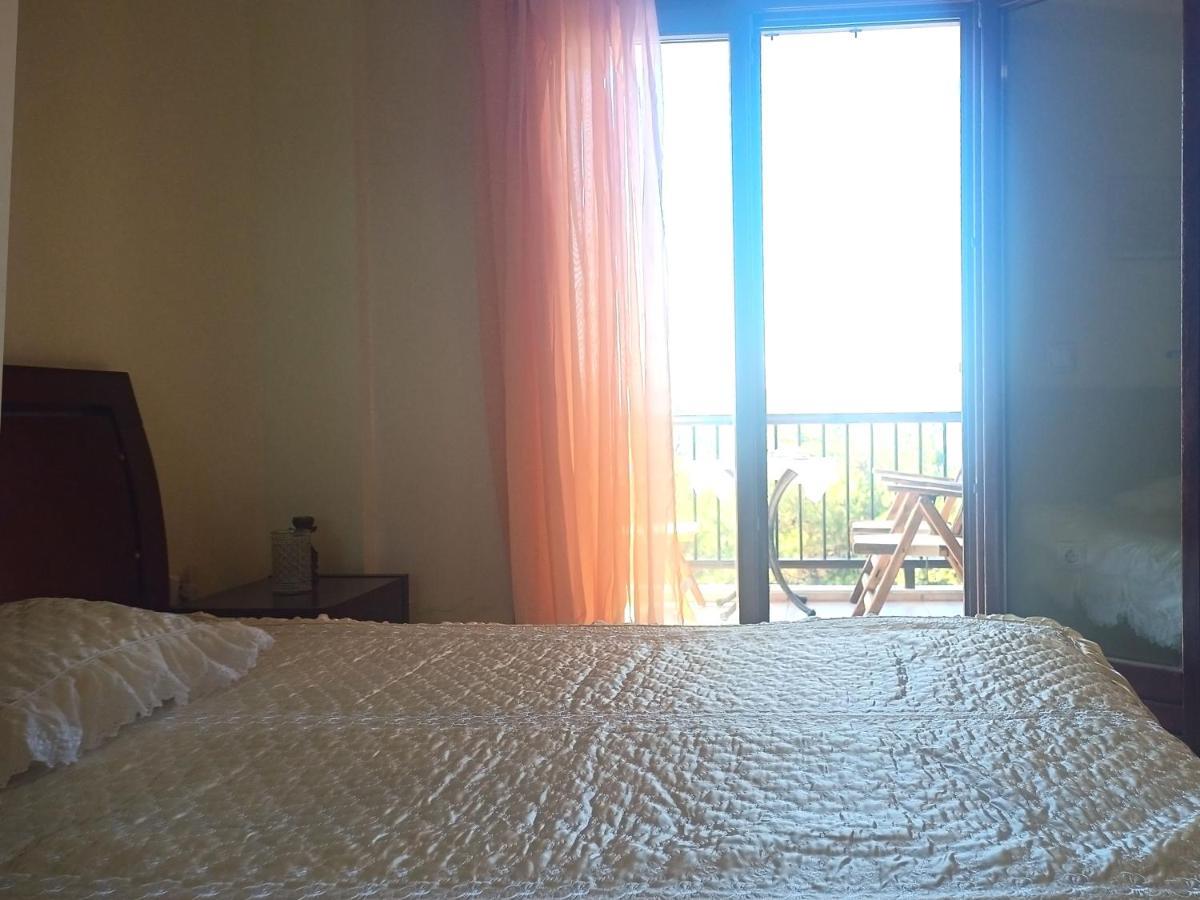 Μεζονετα Apartamento Néa Ródha Exterior foto