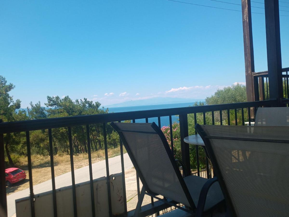 Μεζονετα Apartamento Néa Ródha Exterior foto