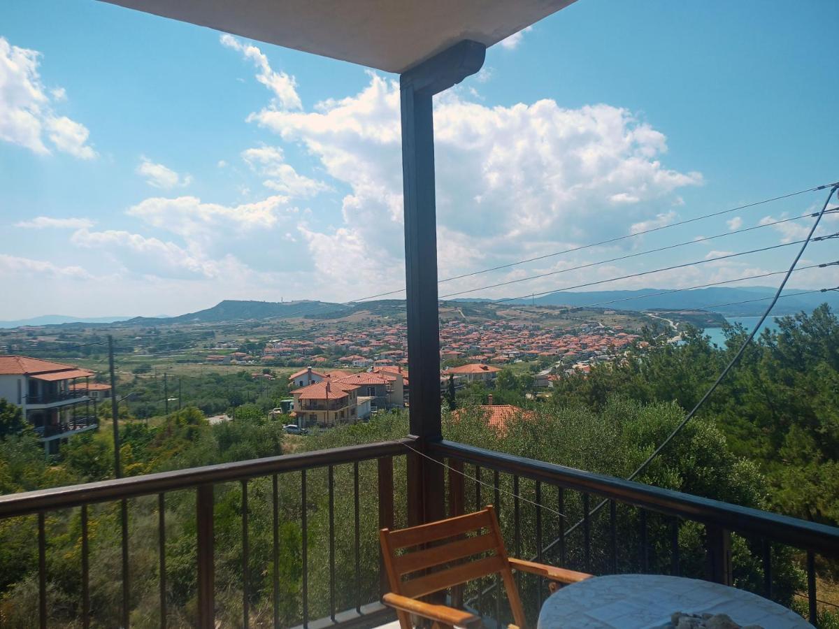 Μεζονετα Apartamento Néa Ródha Exterior foto